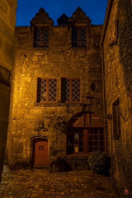29-Locronan-1000114-2