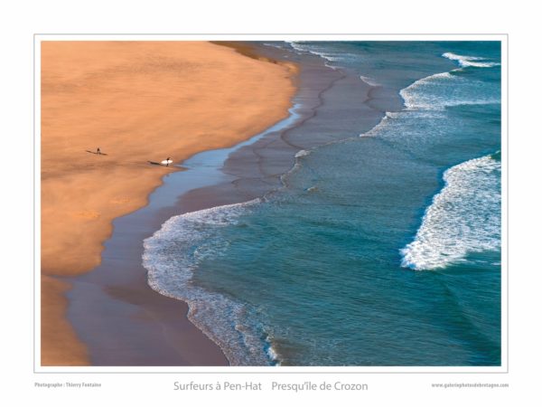 Surfeurs à Pen Hat